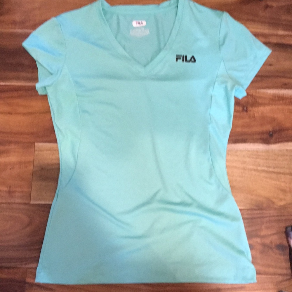fila sport vneck